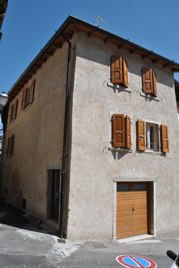 Casa Del Borgo Maria Luisa By Gardadomusmea Villa Tremosine Exterior foto